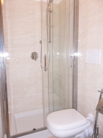 Imagen de la habitación del Hotel Albergo Amalfi Milano. Foto 10