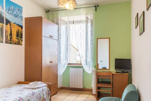 Imagen de la habitación del Hotel Albergo Ancajani. Foto 11