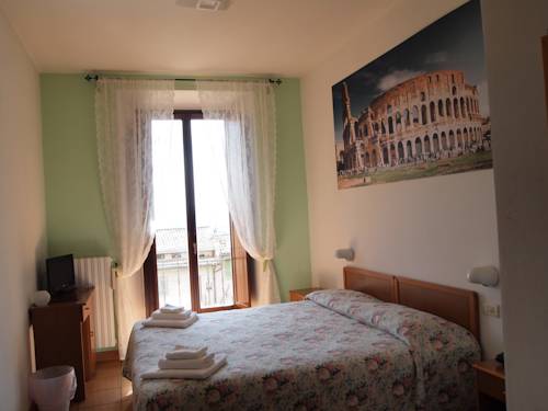 Imagen de la habitación del Hotel Albergo Ancajani. Foto 15