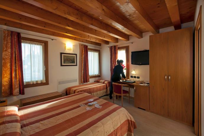 Imagen de la habitación del Hotel Albergo Antica Corte Marchesini. Foto 6