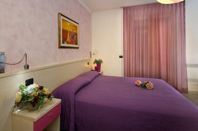 Imagen de la habitación del Hotel Albergo Antica Corte Marchesini. Foto 15