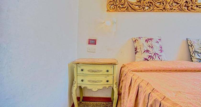 Imagen de la habitación del Hotel Albergo Antico Capon. Foto 9