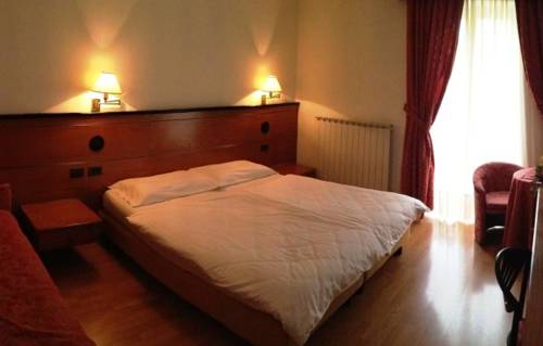 Imagen de la habitación del Hotel Albergo Aprica Garni. Foto 4