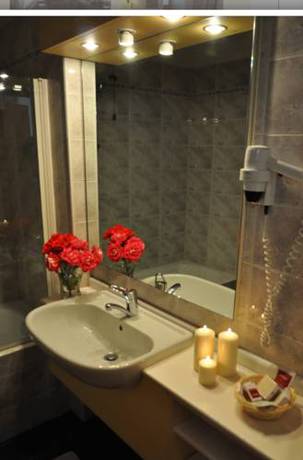 Imagen de la habitación del Hotel Albergo Aprica Garni. Foto 5