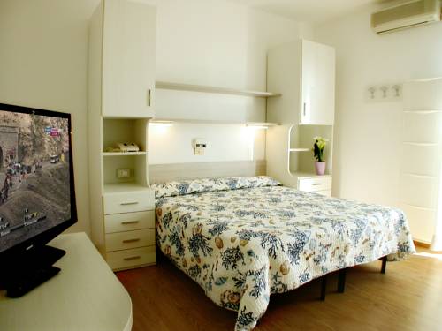 Imagen de la habitación del Hotel Albergo Aquila, Lido Di Jesolo. Foto 3