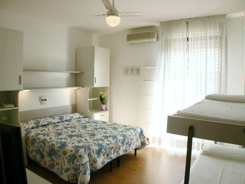 Imagen de la habitación del Hotel Albergo Aquila, Lido Di Jesolo. Foto 5