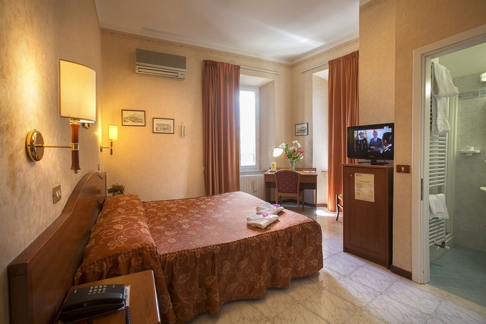 Imagen de la habitación del Hotel Albergo Arena. Foto 2