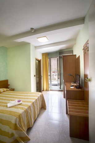 Imagen de la habitación del Hotel Albergo Arena. Foto 11