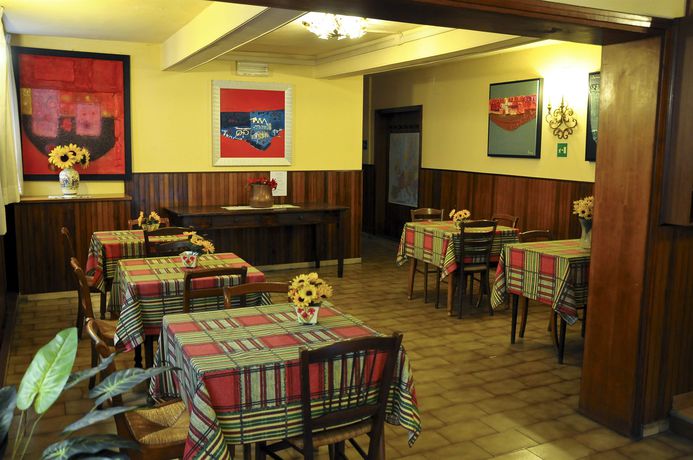 Imagen del bar/restaurante del Hotel Albergo Ariosto. Foto 5