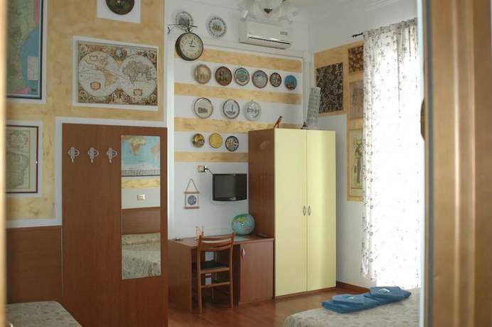 Imagen de la habitación del Hotel Albergo Astro. Foto 4