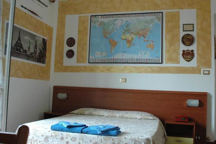 Imagen de la habitación del Hotel Albergo Astro. Foto 10
