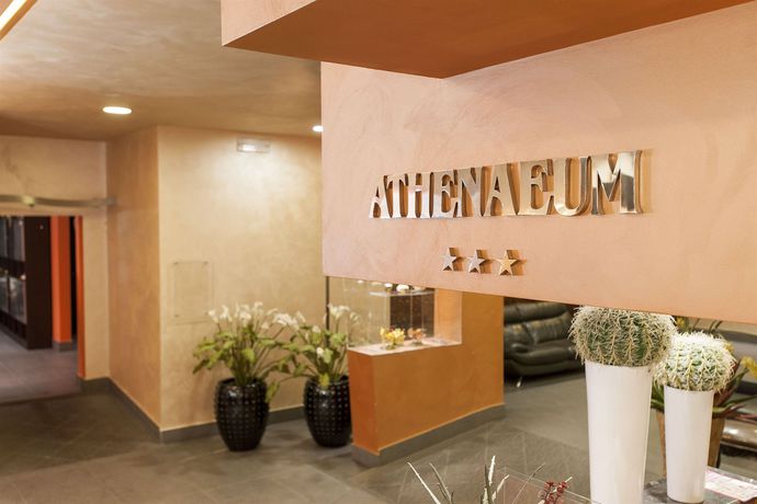 Imagen de los interiores del Hotel Albergo Athenaeum. Foto 15