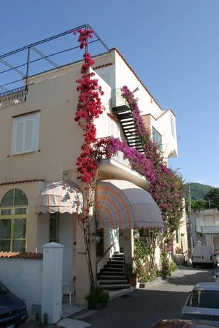 Imagen general del Hotel Albergo Atlantic Ischia. Foto 1