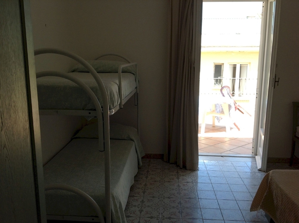 Imagen de la habitación del Hotel Albergo Atlantic Ischia. Foto 6