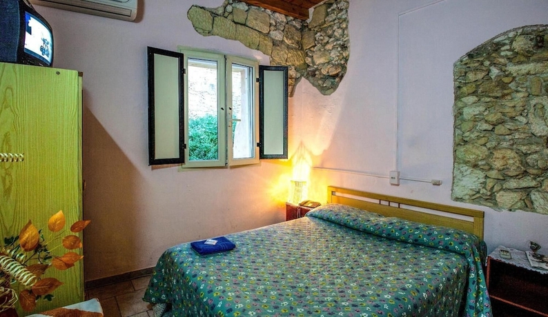 Imagen de la habitación del Hotel Albergo Aurora, CAGLIARI. Foto 14