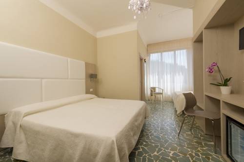Imagen de la habitación del Hotel Albergo Battelli. Foto 2