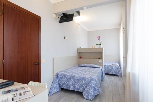 Imagen de la habitación del Hotel Albergo Battelli. Foto 12