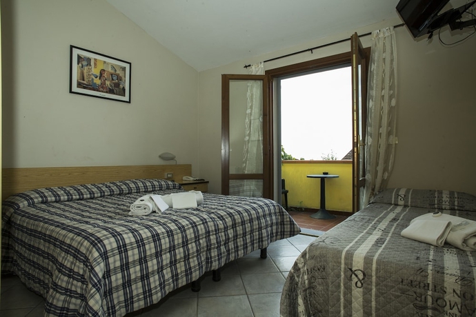 Imagen de la habitación del Hotel Albergo Bellavista, PISTOIA. Foto 11
