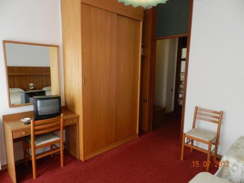 Imagen de la habitación del Hotel Albergo Belvedere, Transacqua. Foto 7