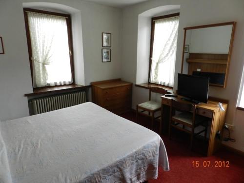 Imagen de la habitación del Hotel Albergo Belvedere, Transacqua. Foto 9