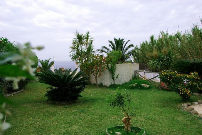 Imagen de los exteriores del Hotel Albergo Belvedere, Ventotene. Foto 12