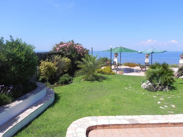 Imagen de los exteriores del Hotel Albergo Belvedere, Ventotene. Foto 14