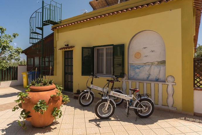 Imagen de los exteriores del Hotel Albergo Belvedere, Ventotene. Foto 18