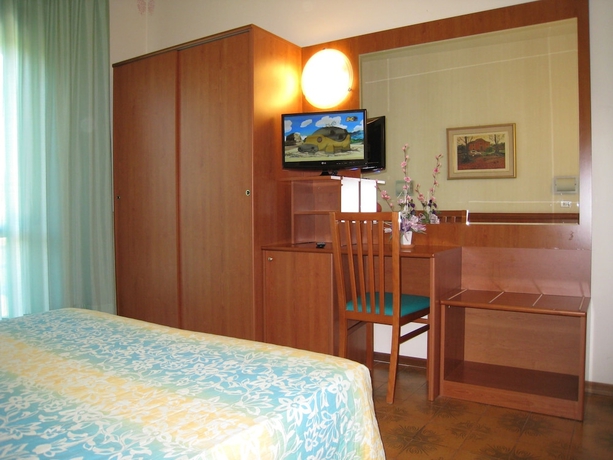 Imagen de la habitación del Hotel Albergo Boomerang. Foto 7