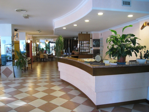 Imagen de los interiores del Hotel Albergo Boomerang. Foto 15