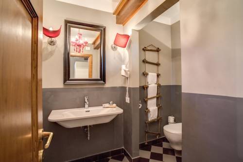 Imagen de la habitación del Hotel Albergo Borgo Vistalago. Foto 7