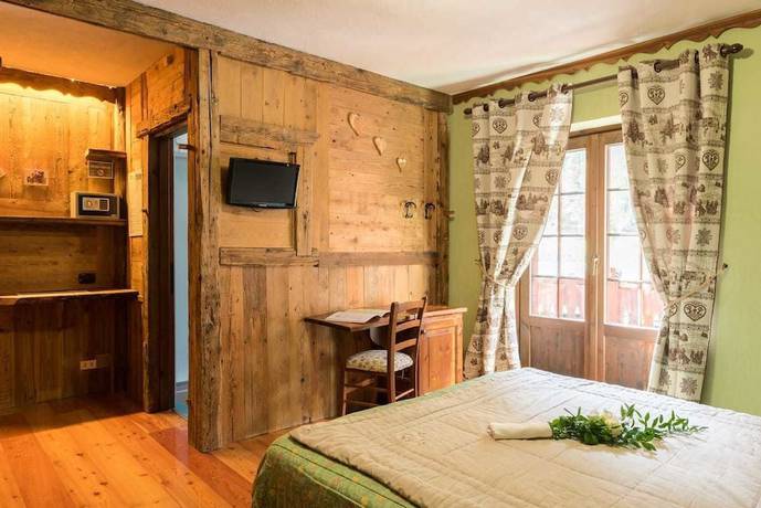Imagen de la habitación del Hotel Albergo Boule de Neige. Foto 2