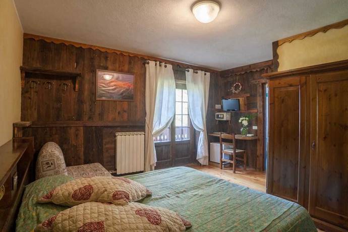 Imagen de la habitación del Hotel Albergo Boule de Neige. Foto 12