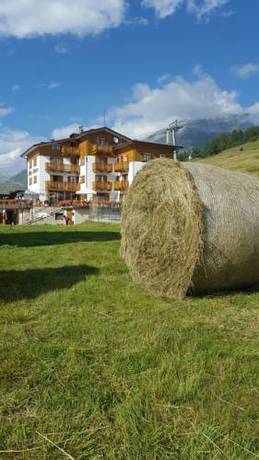 Imagen general del Hotel Albergo Bucaneve. Foto 1
