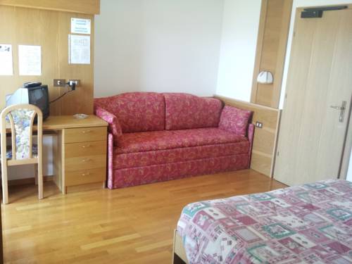 Imagen de la habitación del Hotel Albergo Bucaneve, Malosco. Foto 4