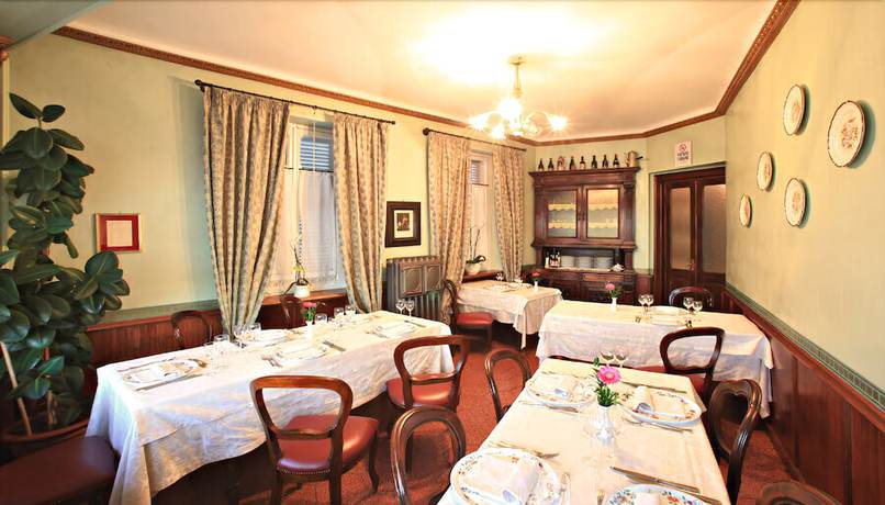 Imagen del bar/restaurante del Hotel Albergo Cannon D\'Oro. Foto 2