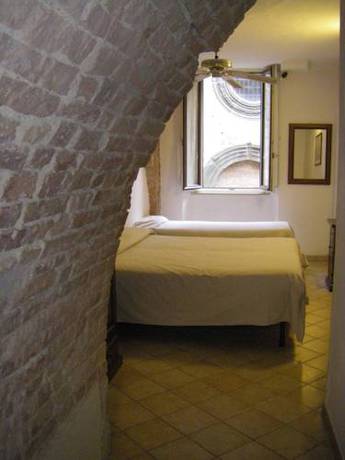 Imagen de la habitación del Hotel Albergo Cannon D'oro. Foto 3