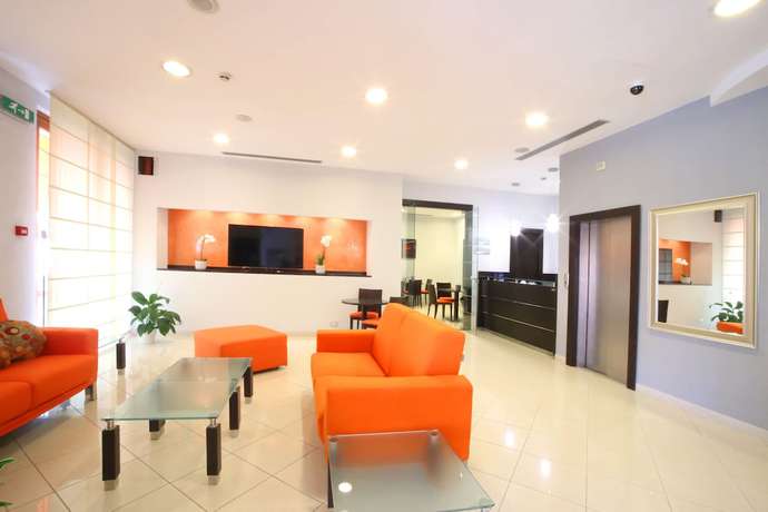 Imagen de los interiores del Hotel Albergo Cantiani. Foto 17