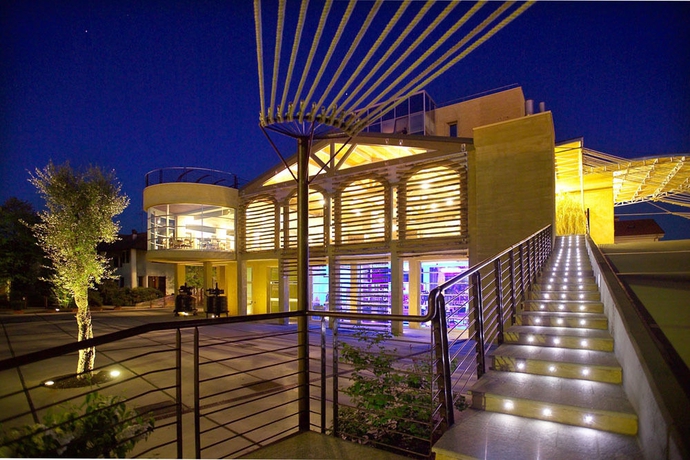 Imagen de los exteriores del Hotel Albergo Cantine Ascheri. Foto 9