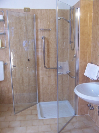 Imagen de la habitación del Hotel Albergo Carancini. Foto 16