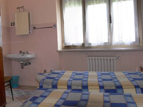 Imagen de la habitación del Hotel Albergo Carla. Foto 11