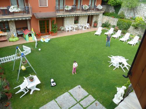 Imagen de la habitación del Hotel Albergo Casa Este. Foto 15