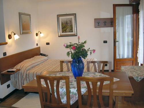 Imagen de la habitación del Hotel Albergo Castello Da Bonino. Foto 13