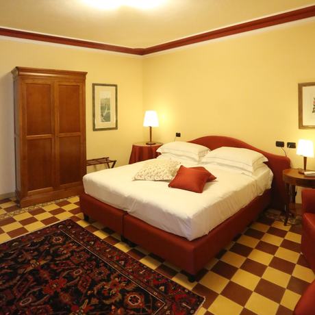 Imagen de la habitación del Hotel Albergo Castiglione Langhe. Foto 6