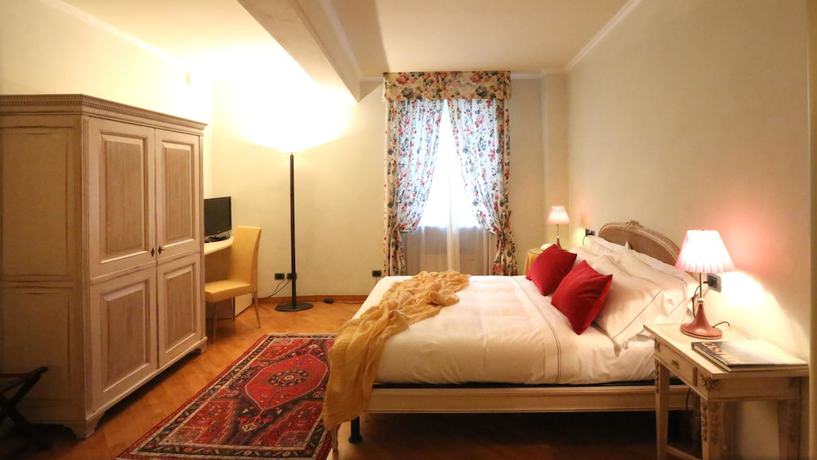 Imagen de la habitación del Hotel Albergo Castiglione Langhe. Foto 15
