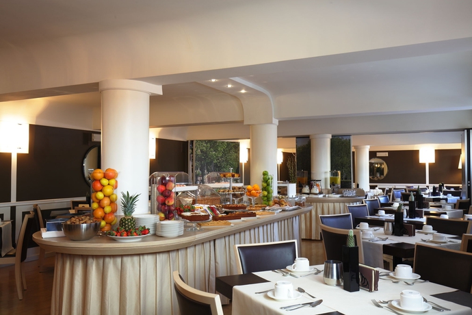 Imagen del bar/restaurante del Hotel Albergo Celide. Foto 1