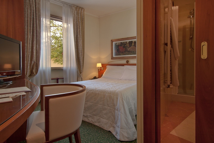 Imagen de la habitación del Hotel Albergo Celide. Foto 2