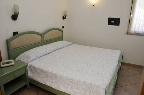 Imagen de la habitación del Hotel Albergo Cenni. Foto 2