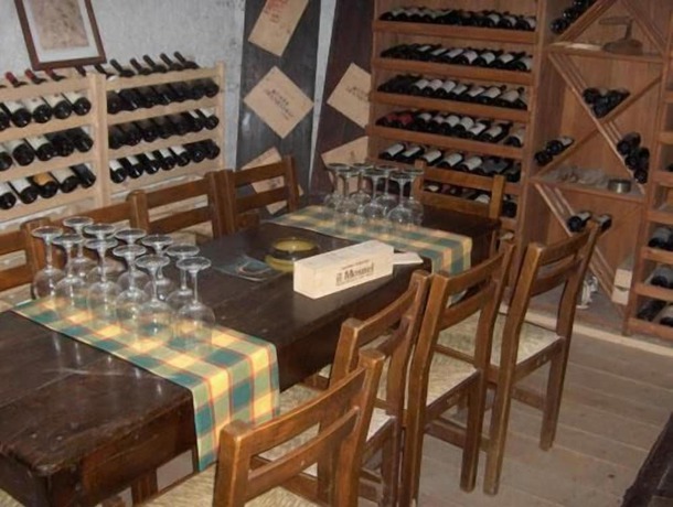 Imagen del bar/restaurante del Hotel Albergo Centrale, Fino del Monte. Foto 5