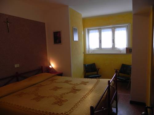 Imagen de la habitación del Hotel Albergo Cioccarelli. Foto 5