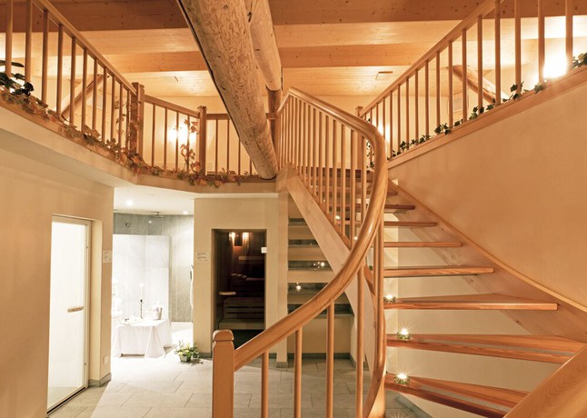 Imagen de la piscina del Hotel Albergo Croce Bianca. Foto 18